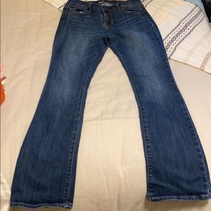 Curvy boot cut blue jeans
